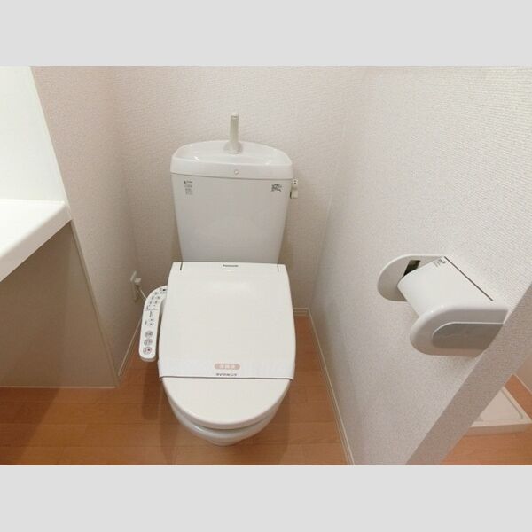 ベルソス高倉　B 温水洗浄暖房便座