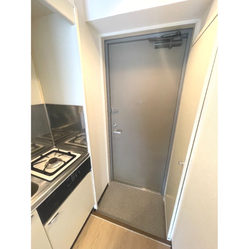 イーストアベニュー2階 ※同タイプの違うお部屋のお写真です。