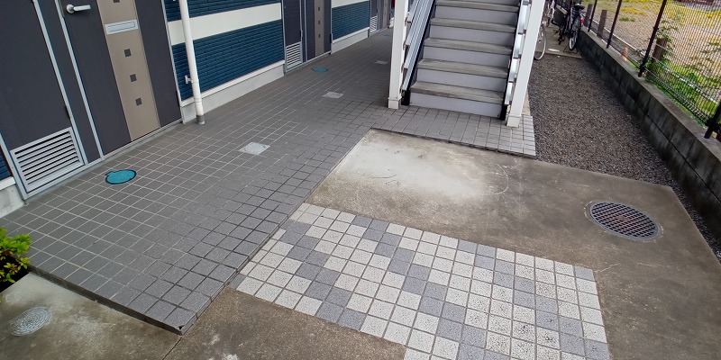 レオネクストヒマワリ305号室 シューズボックス