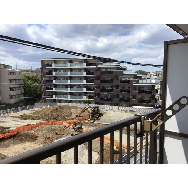 シャトール田口片倉302号室 内観