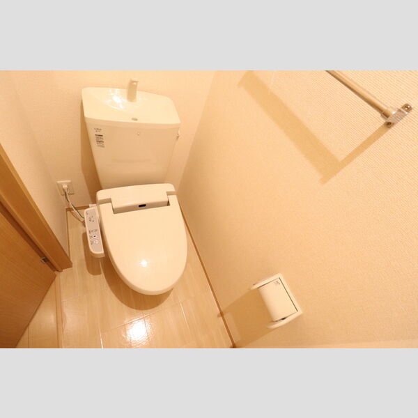 ベルレージュ エム203号室 温水洗浄暖房便座