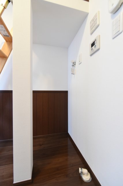 アーバンプレイス高田馬場＆Ｕ2階 室内洗濯機置場