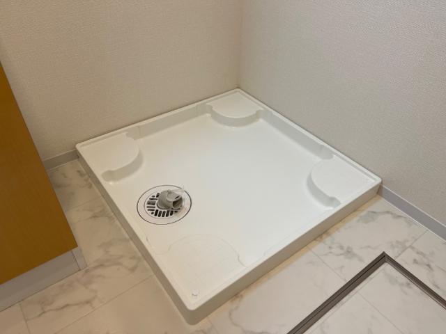 ヴェルデュールⅢ102号室 室内洗濯機置き場（イメージ）