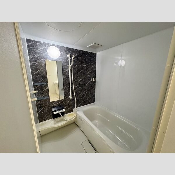 ベルデュール参番館 浴室