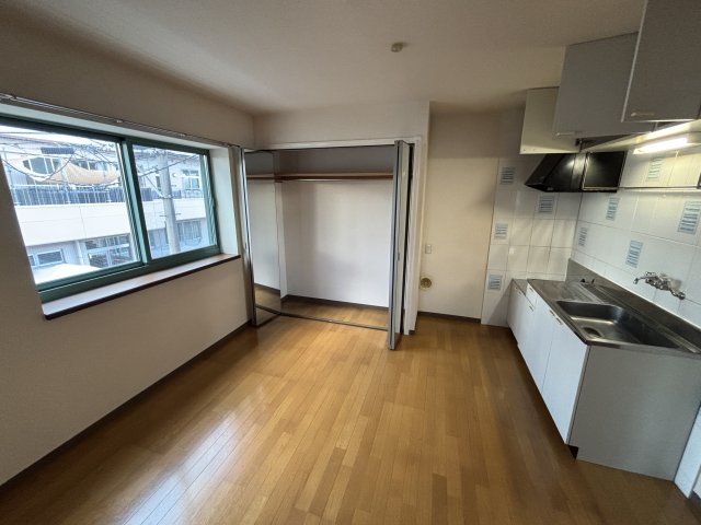 エミール有賀 リビング