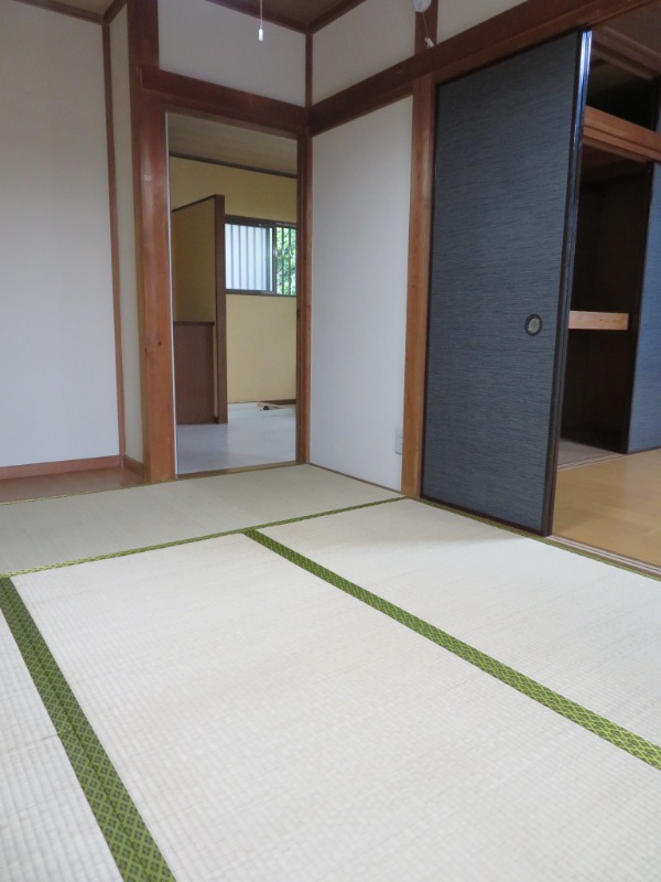 リバーハウス2階 ※別号室の写真となります。