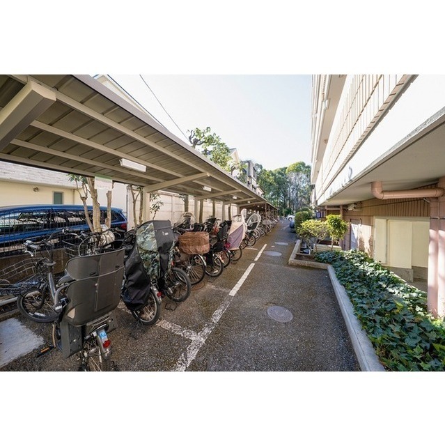 グリーンウッド大蔵 外観