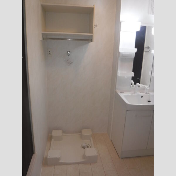 アマービレ　B棟203号室 室内洗濯機置き場