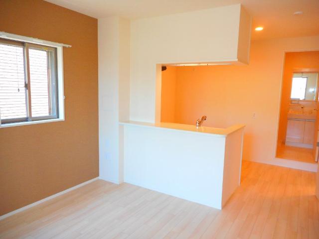 オーヴィラージュ201号室 リビング