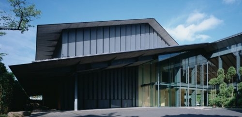 コンシェリア南青山 【美術館】根津美術館まで527ｍ