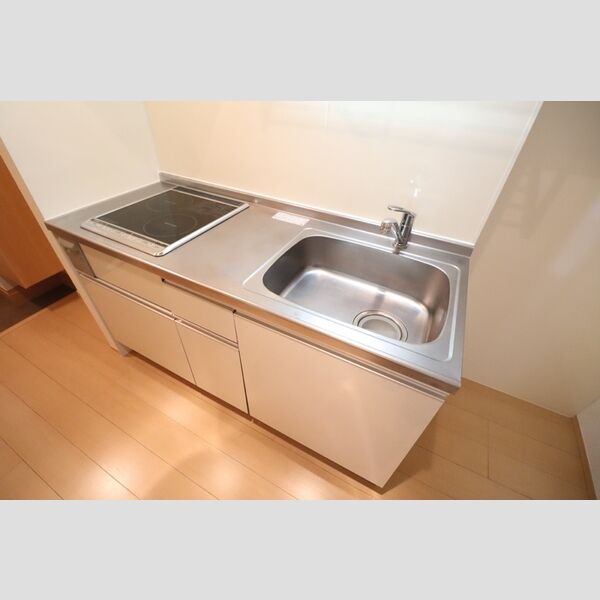 グランドソレーユBABA　Ⅲ105号室 システムキッチン