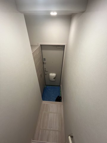 ディアコート202号室 玄関