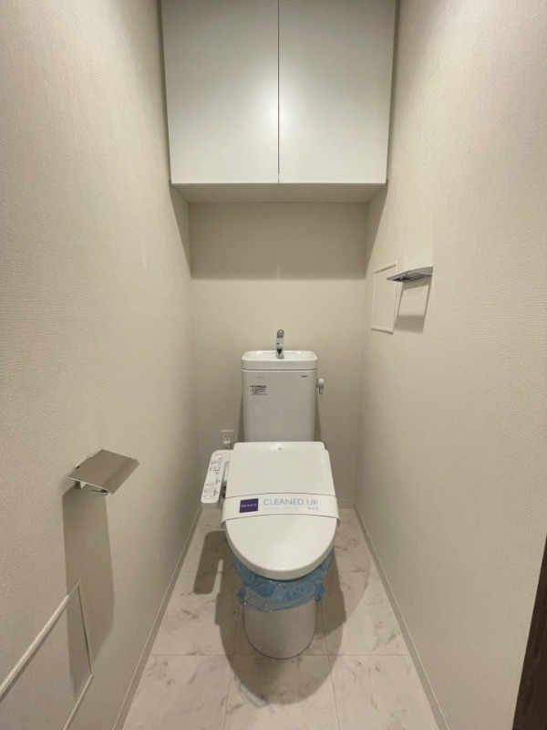 レジディア高田馬場5階 トイレ