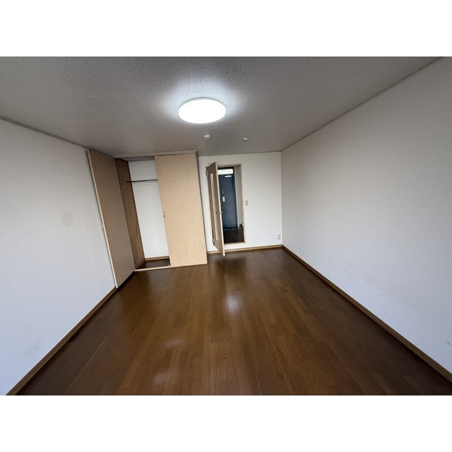 OYUMI102号室 リビング