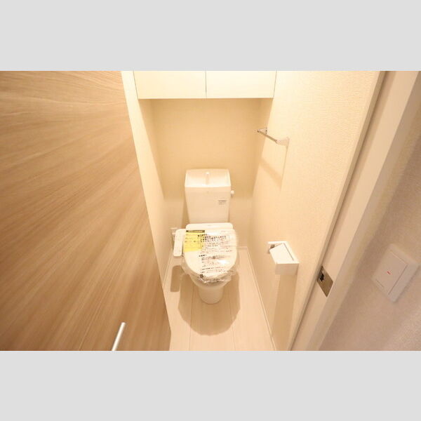 D-ROOM　YATSU 温水洗浄便座