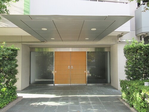 ライオンズシティ東陽町親水公園０３０５号室 エントランス