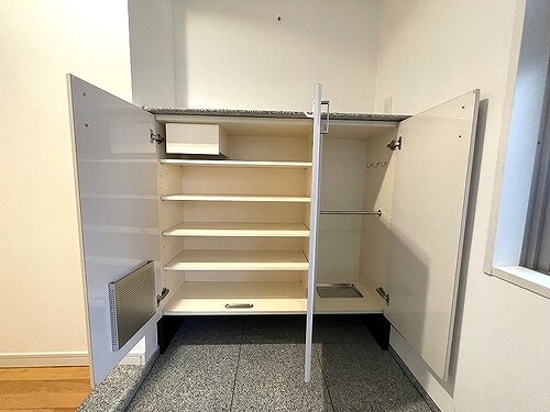 ザ・ステイツ志木本町ステーションフロント 下足入　※前回募集時2023年5月撮影の写真