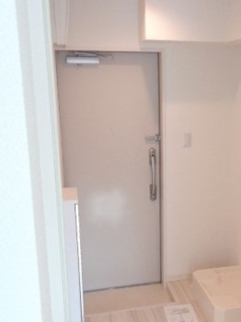 フルリール鶴見 ※別号室の参考写真(現況優先・仕様違いの場合あり)