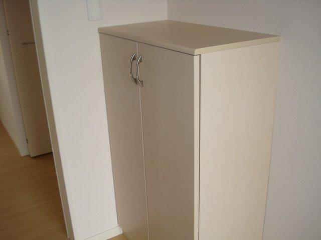 メルベーユ・ラヴィ102号室 玄関（イメージ）