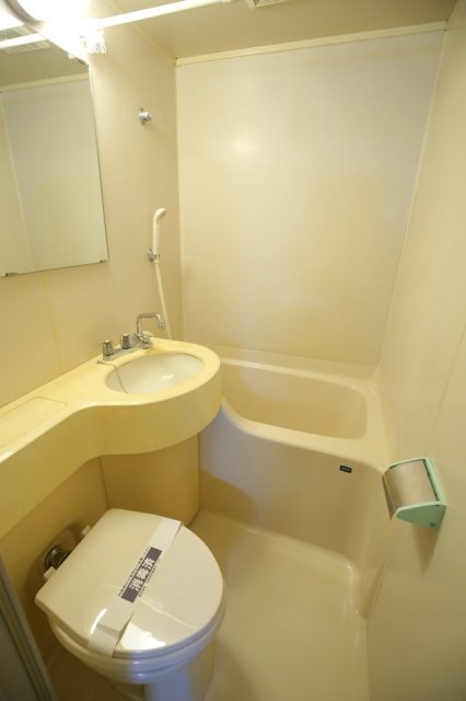 ハイホーム市ヶ谷 お風呂