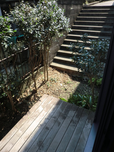 ロンウェル菊名　Ａ棟A101号室 縁側みたいな使い方も出来ます♪