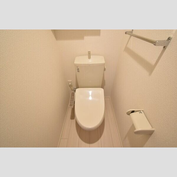 ルミエール ♪温水洗浄暖房便座♪