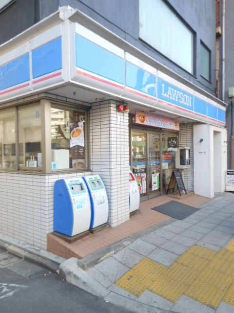ガーラ・シティ王子9階 ローソン