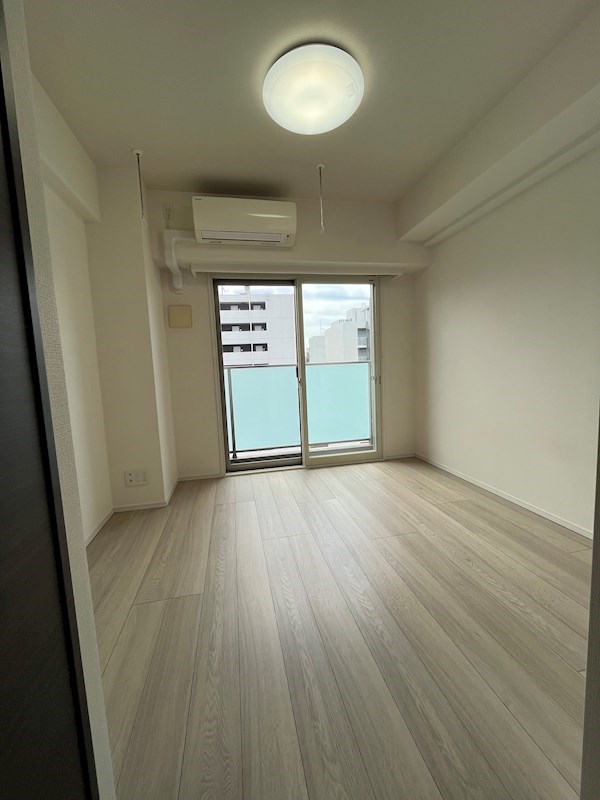 パークフラッツ横濱平沼橋8階 寝室