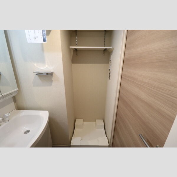 アーバンシャトー千葉中央205号室 室内洗濯機置き場