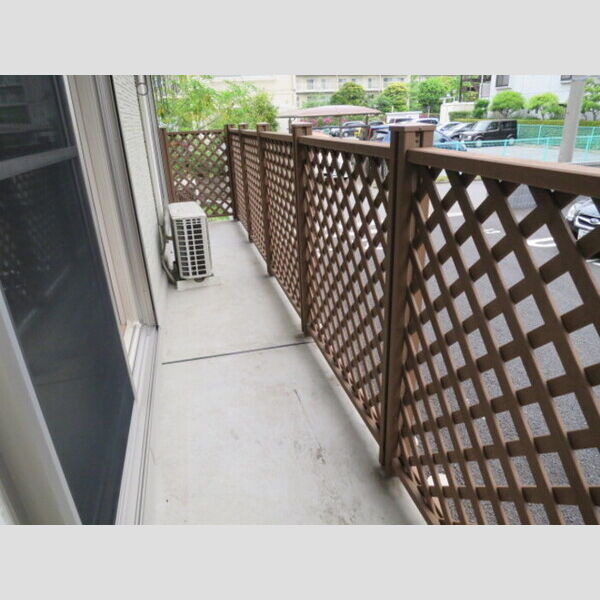 ルーエ　B バルコニー