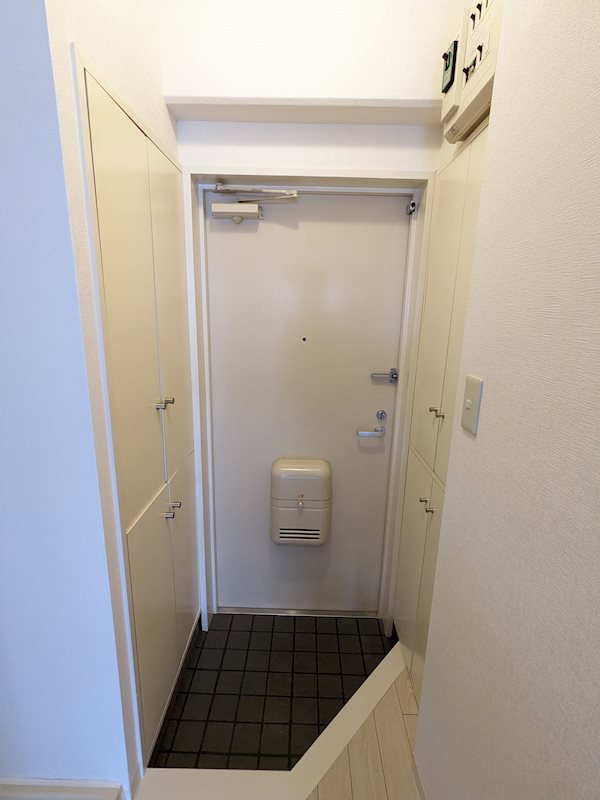 アバクス立川 玄関
