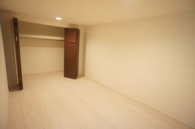 ルミエール・エタンセルｓｉｘ0102号室 収納スペースにも使えます