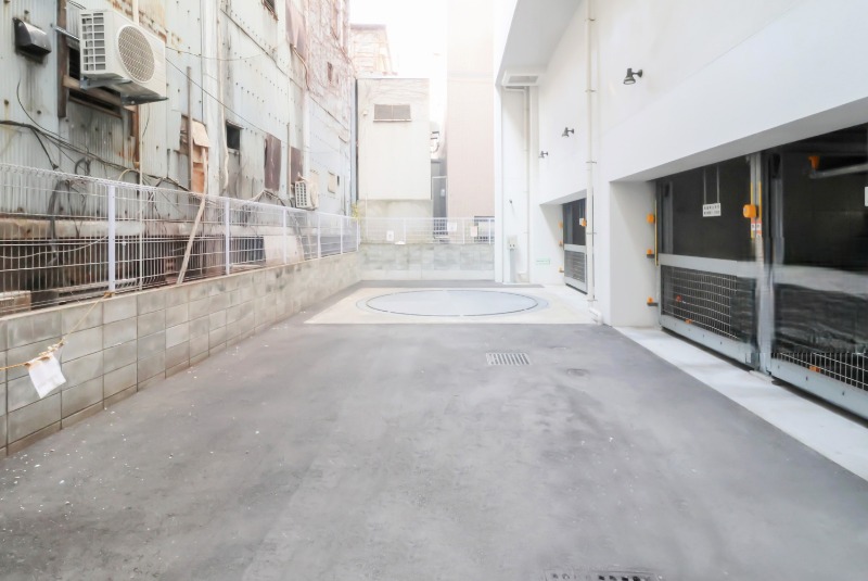 イアース横濱関内5階 駐車場