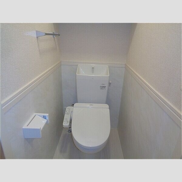 fortuneXI　(フォーチュンイレブン)205号室 温水洗浄暖房便座