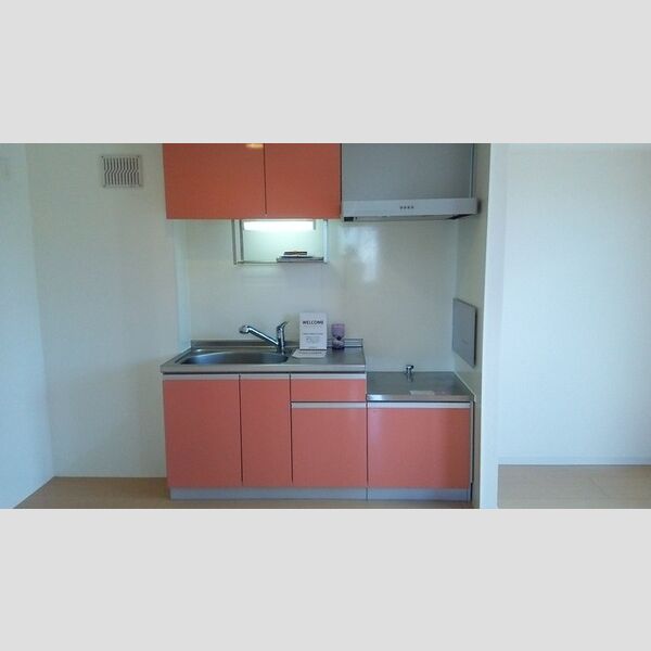 ロイヤルクレッセント西登戸参番館 キッチン