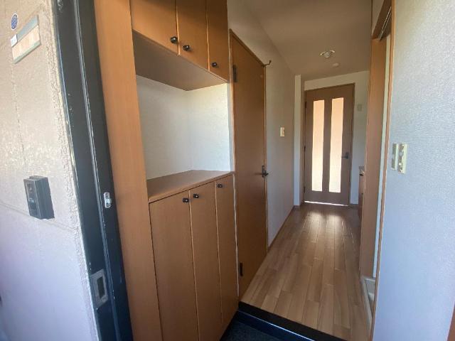 トリムガーデンサカクラ 玄関