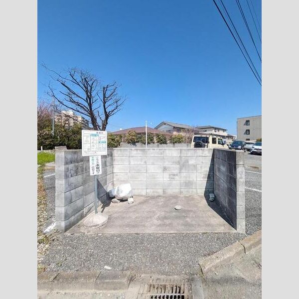 アネシス102号室 ゴミ集積所