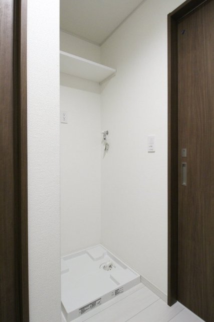 ヴィエント・リオ2階 室内洗濯機置場