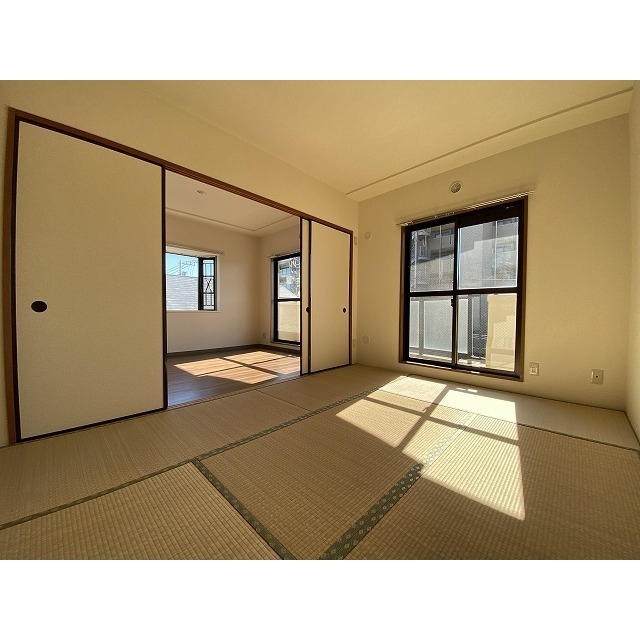 ポポラーレ壱番館0302号室 和室