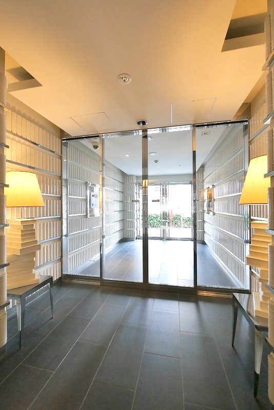 PREMIUM CUBE G 駒沢大学4階 外観