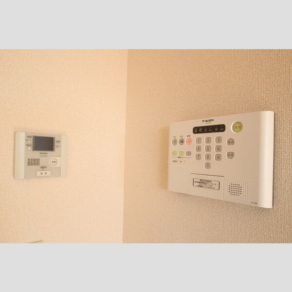 シトロンフレアⅡ TVモニターインターホンとALSOKセキュリティーコントローラー