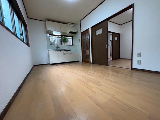 上土棚中　戸建て リビング