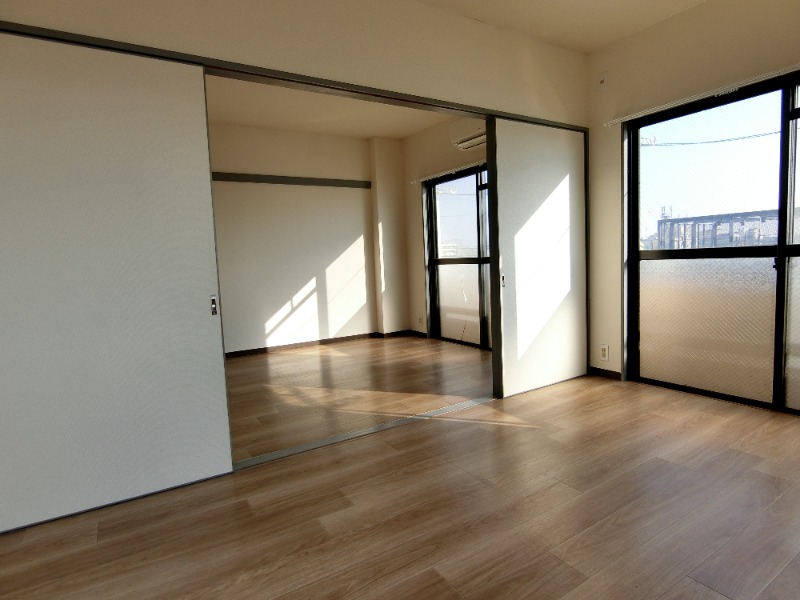 シティ松波5階 部屋その他