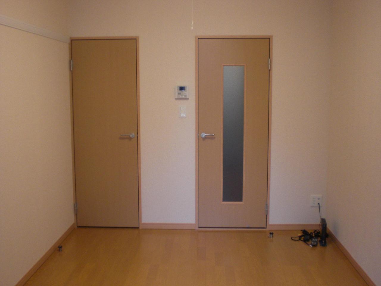 レオパレスパタータⅢ 玄関