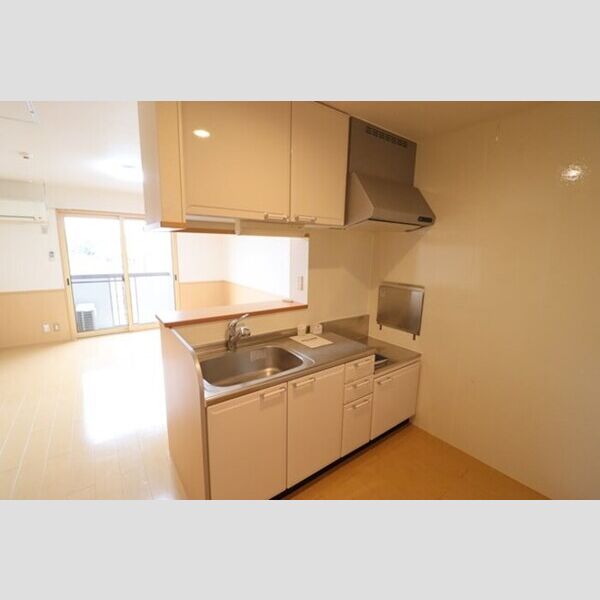 メゾン・ヴェール205号室 対面キッチン