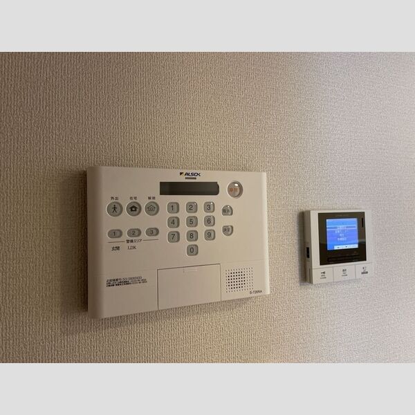 セレスティア扇Ⅰ306号室 306　カラーTVドアホン、ALSOK