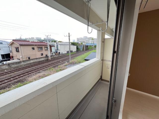 オリーブガーデン202号室 ベランダ