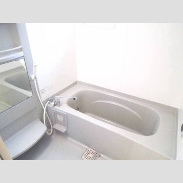 FLORAⅢ 103 追い炊き付の1坪風呂