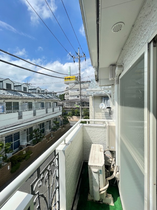 パレス等々力伍番館2階 バルコニー