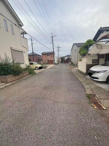 ミルド木間ケ瀬 前面道路